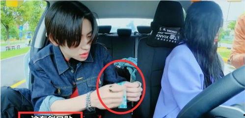 国产情侣av 偷拍视频